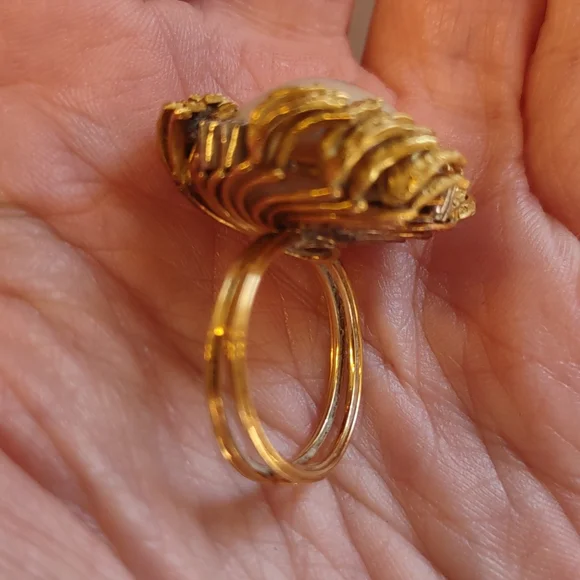 Mabe pearl 18kt Yellow Gold Ring, diamonds, estate Ring vintage - Picture 10 of 16